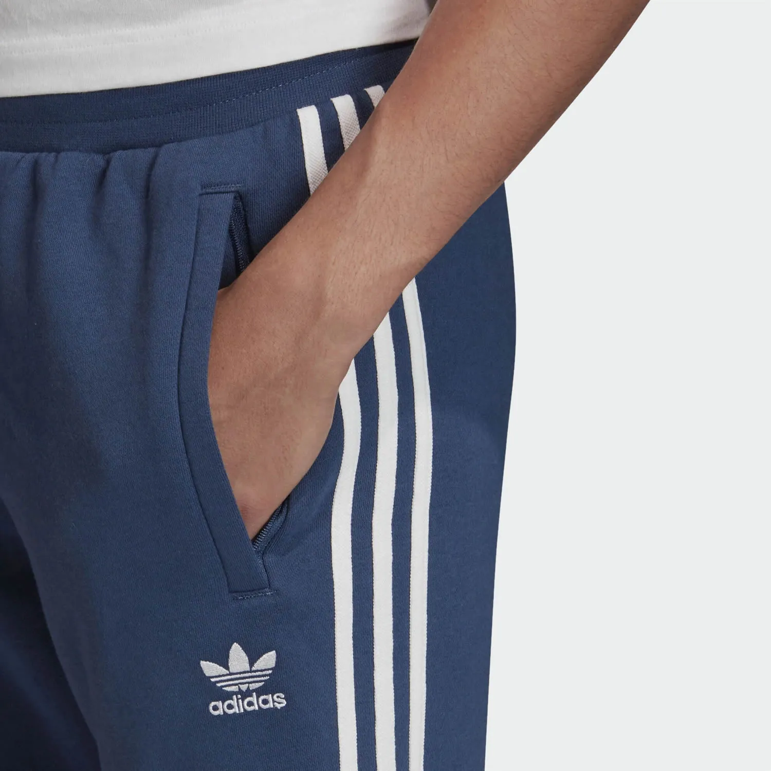 adidas 3 Stripe adicolor Fleece Pants FM3768