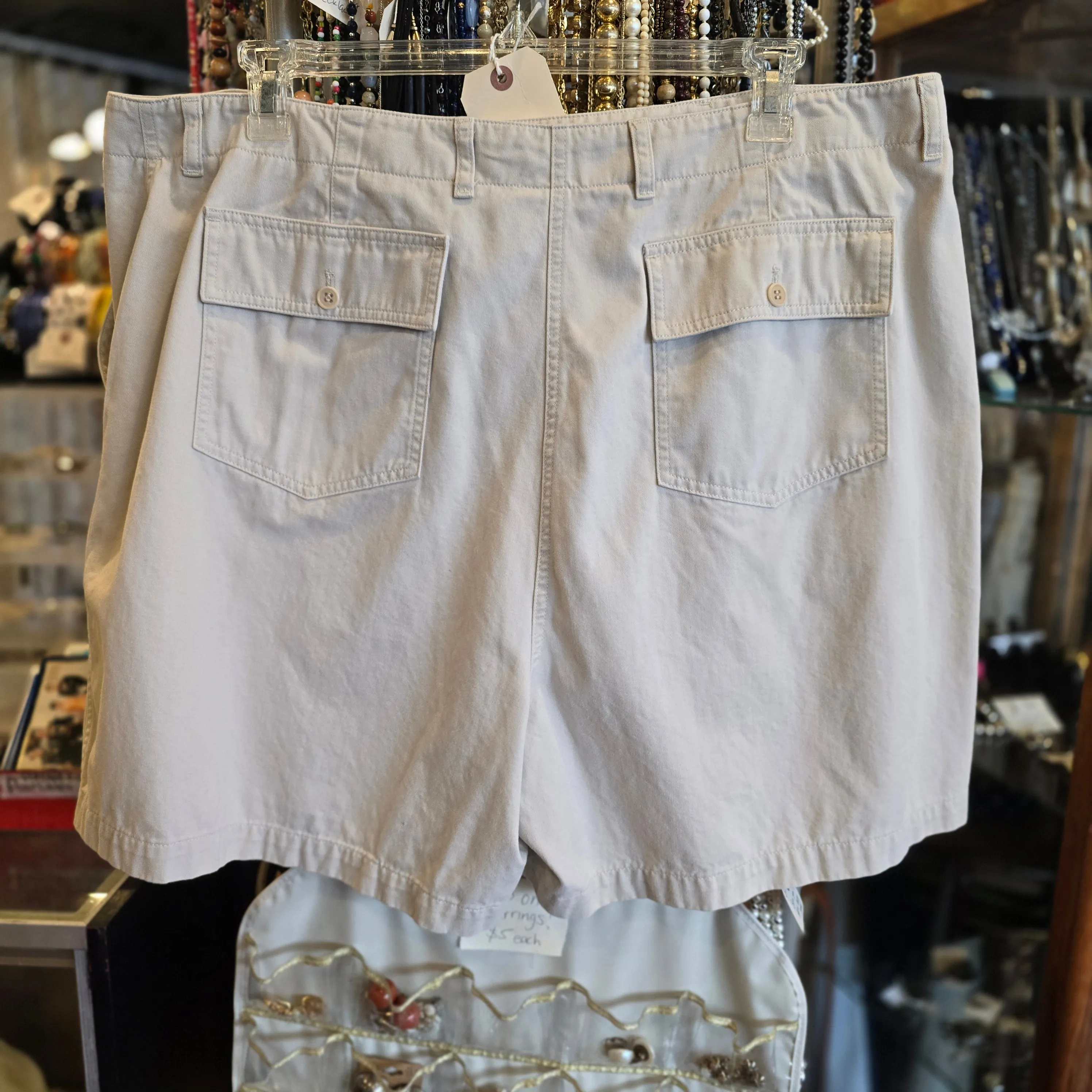 JONES NY Khakis Shorts 24W