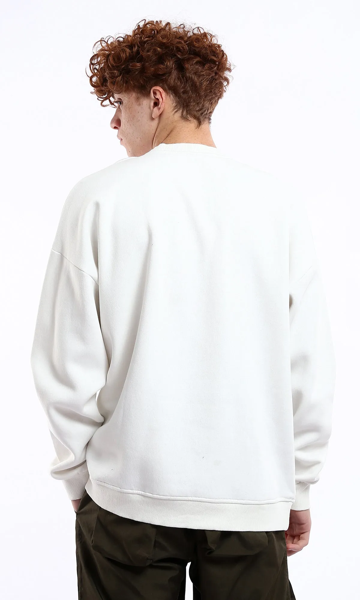 O175658 Round Neck Solid Coziness White Sweatshirt