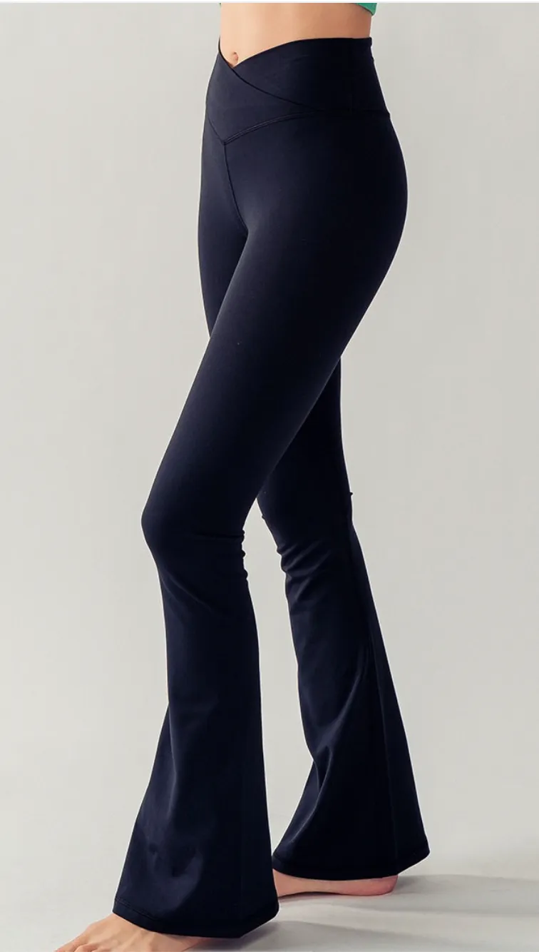 Urban Daizy Cross Over Waist Flare Leggings