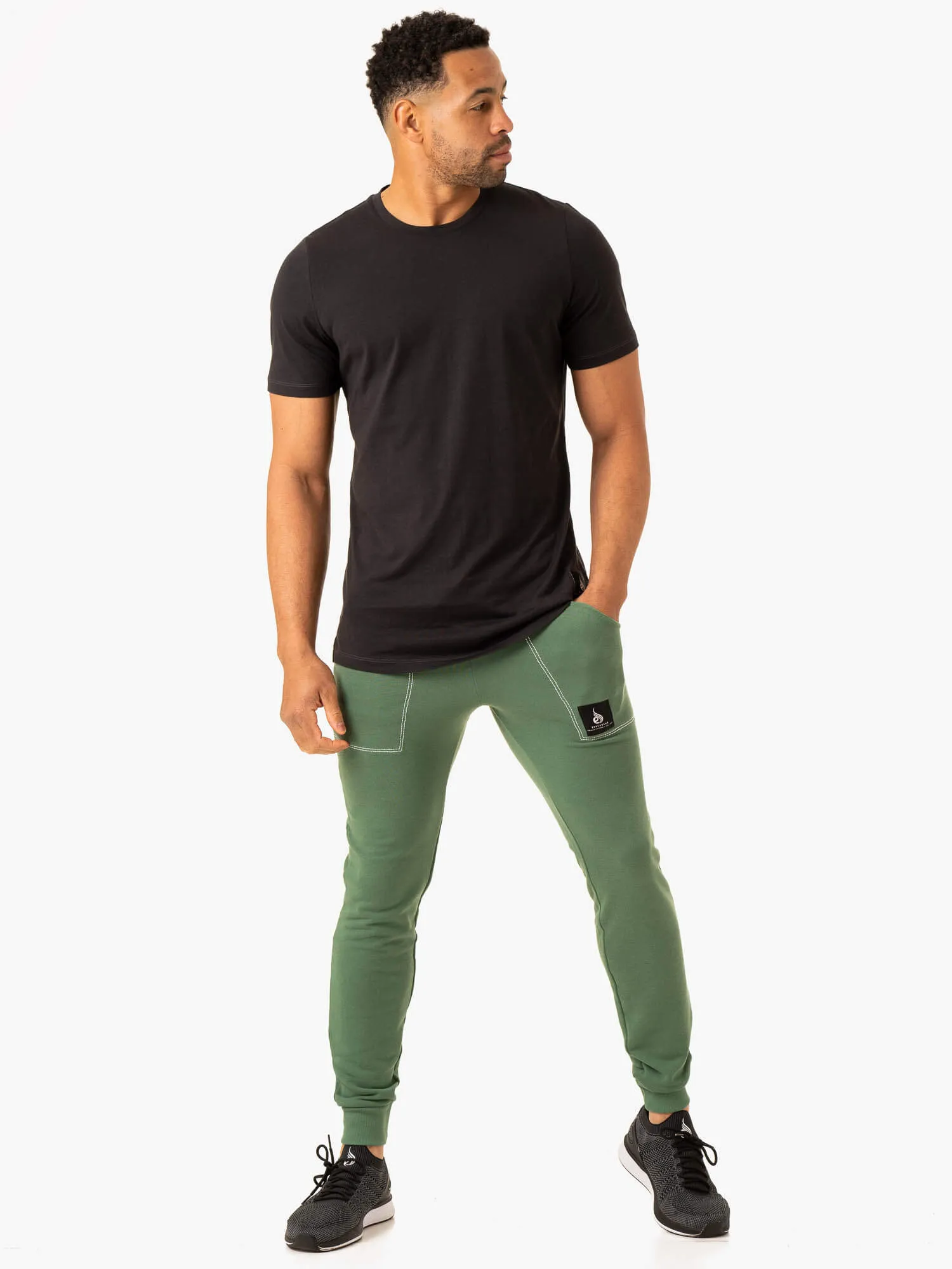 Vital Track Pant - Green