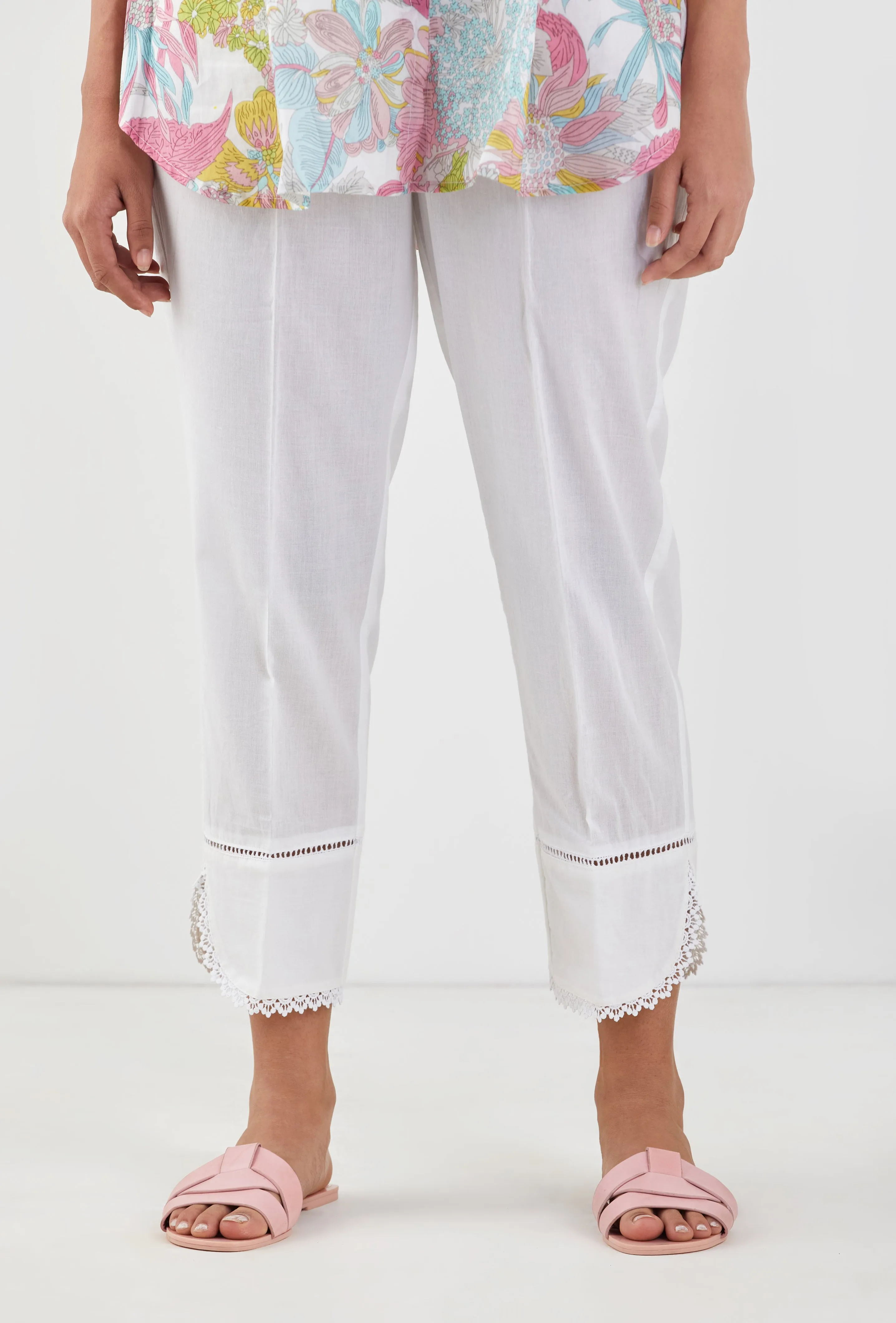 White V cut Pants