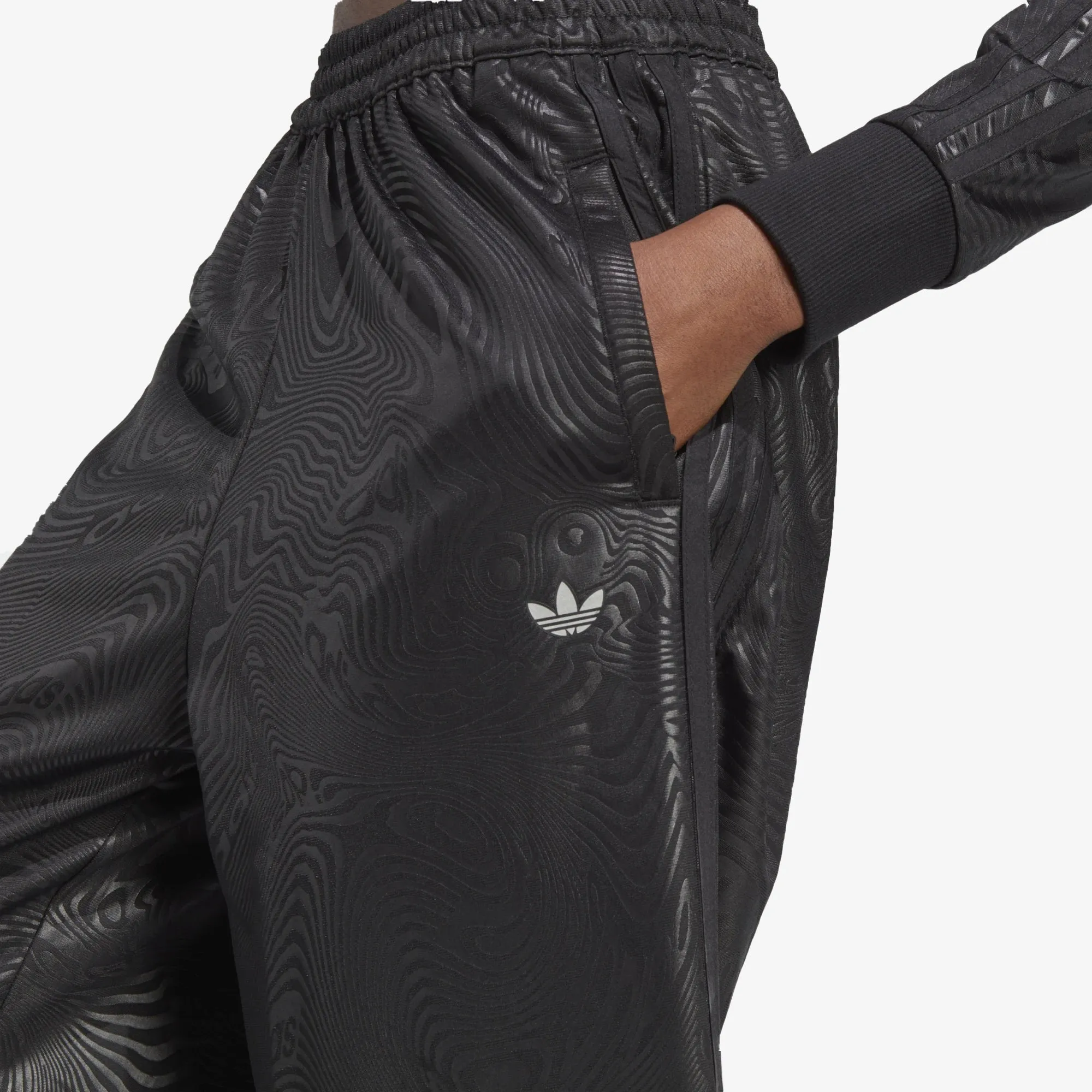 WMN'S MARBLE PRINT FIREBIRD TRACK PANTS 'BLACK'